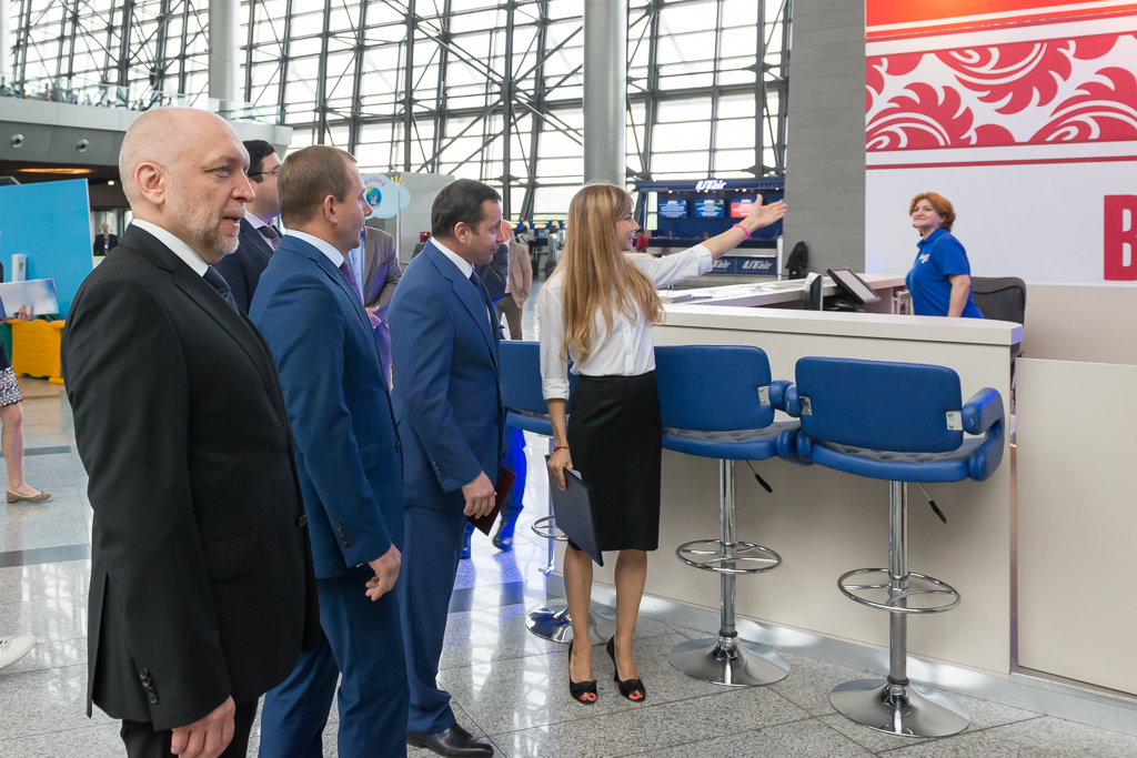 В аэропорту Внуково стартовал проект «Президентская летопись» | Международный аэропорт Внуково
