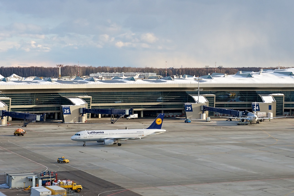 航空站站坪和航空器 | 伏努科沃国际机场